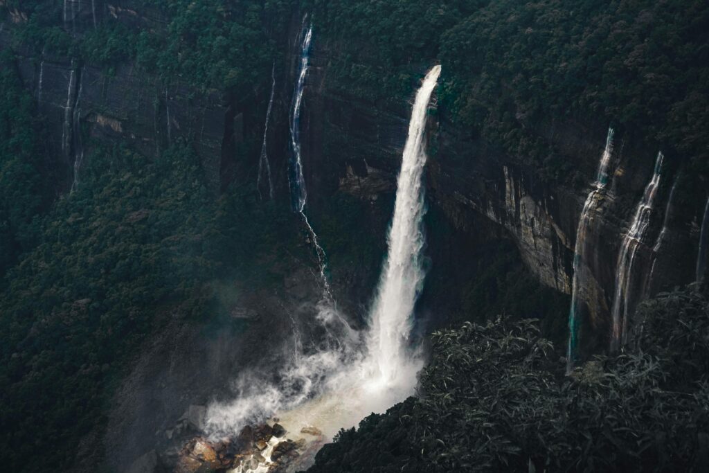 Cherrapunji & Shillong, Meghalaya Cherrapunji & Shillong, Meghalaya